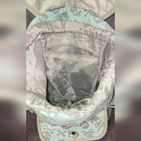 Drawstring backpack - Picture 2 of 5